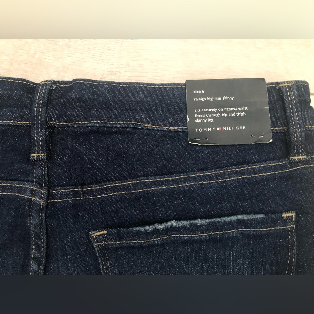 NWT Tommy Hilfiger Jeans Raleigh Highrise Skinny Size 6 - Picture 7 of 10